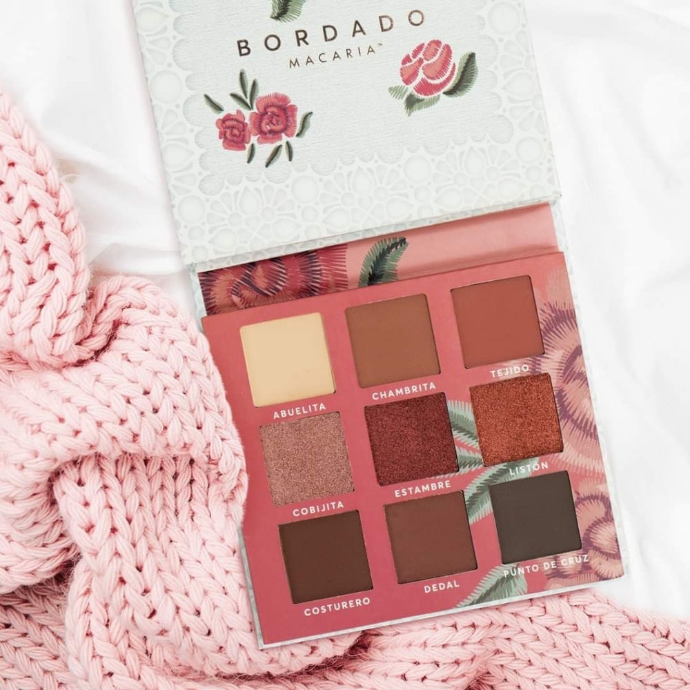 Eyeshadow palette